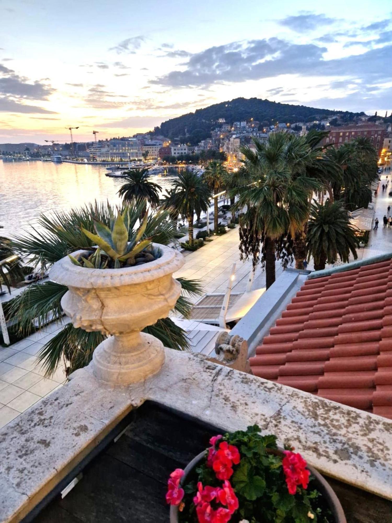 Riva Luxury Suites Split Exteriér fotografie